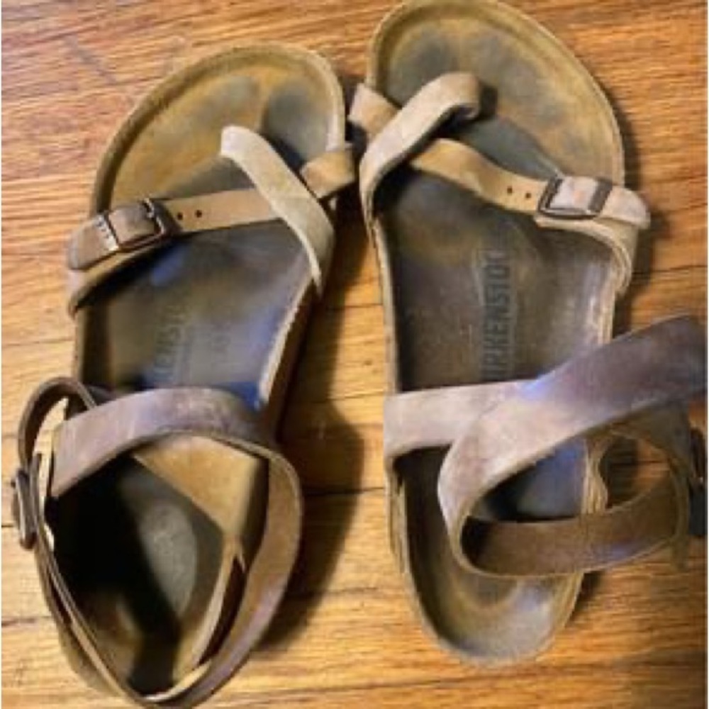 Yara Birkenstocks